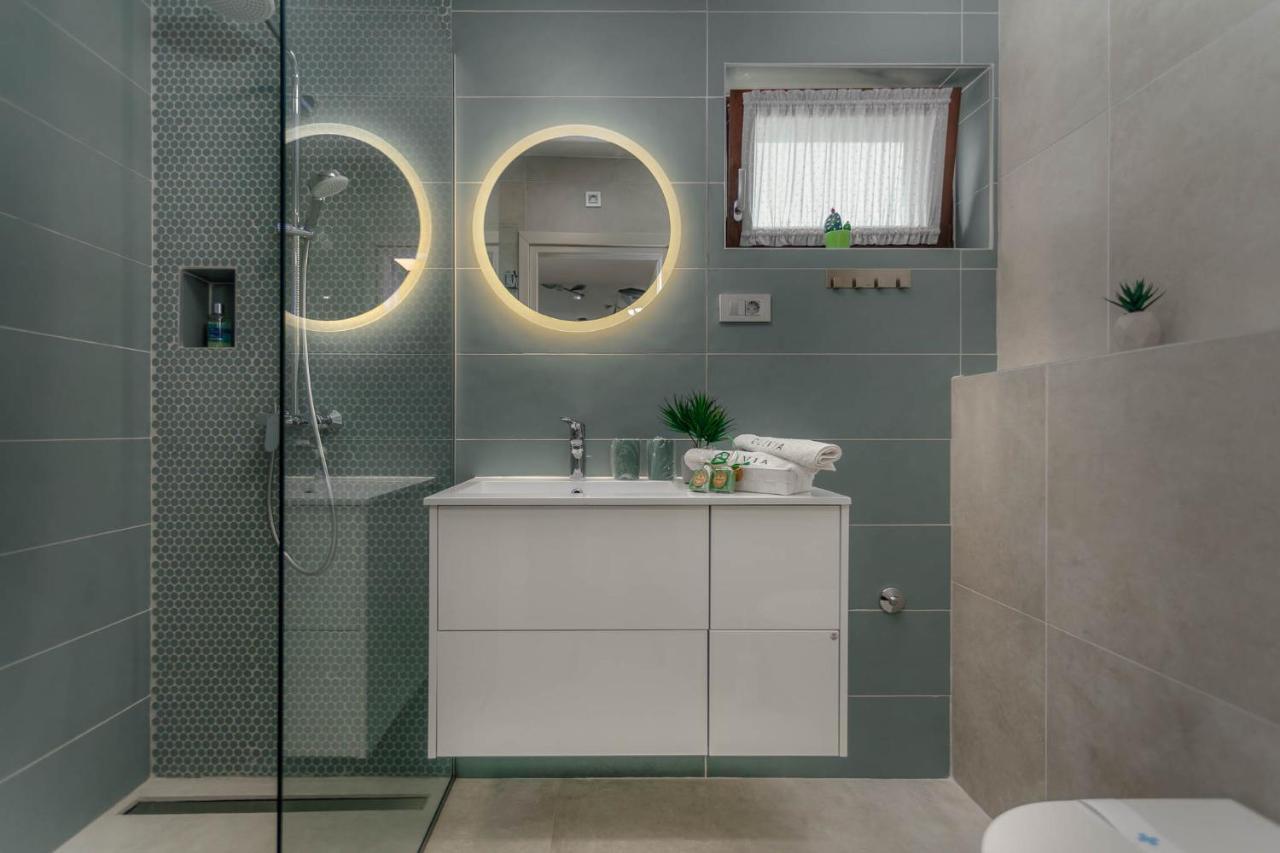 Apartments Olivia & Navy, Silo المظهر الخارجي الصورة